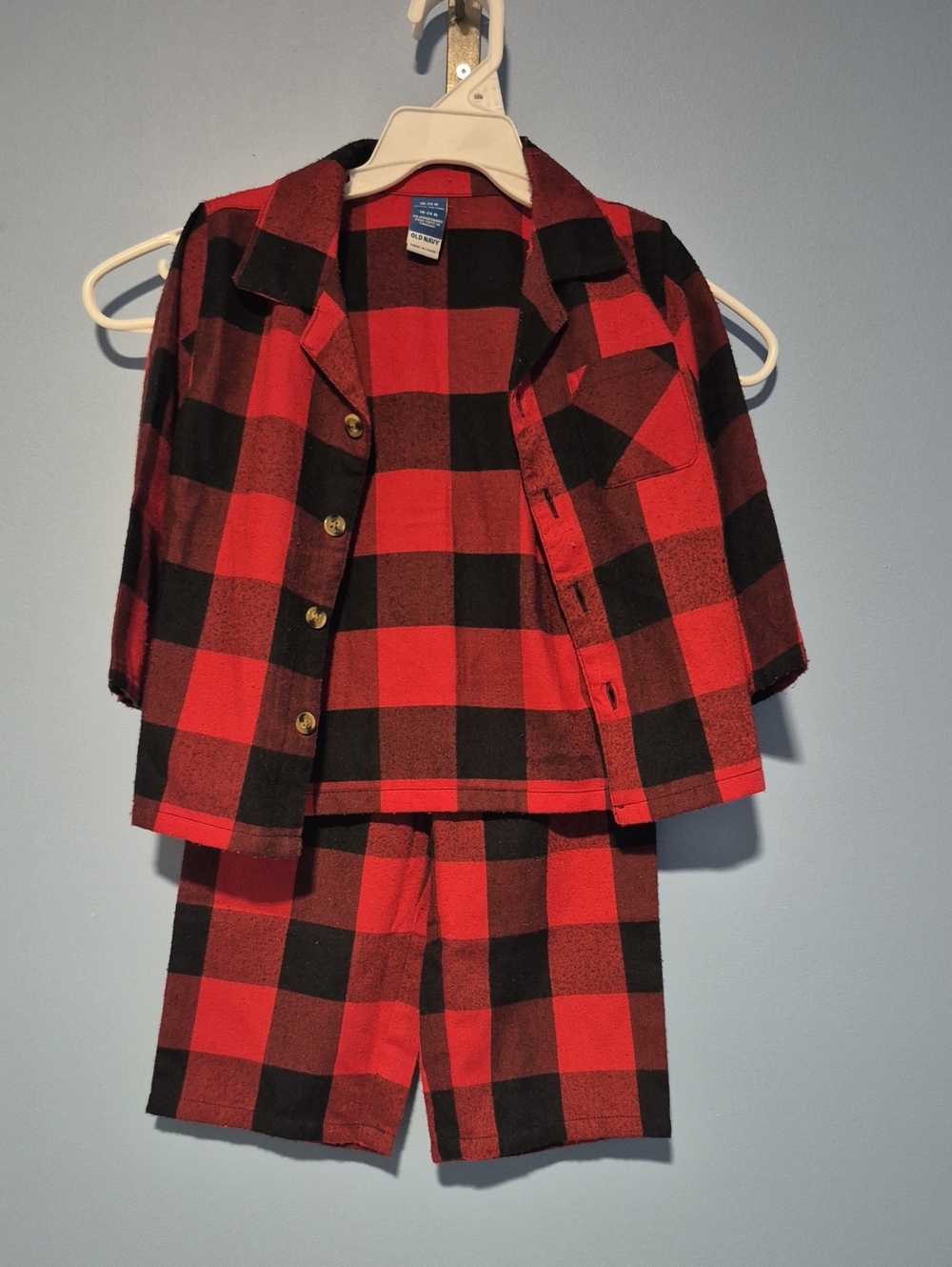 Old Navy Red and Black Buffalo Plaid Kids Pajama Set🧡5 For $20🧡